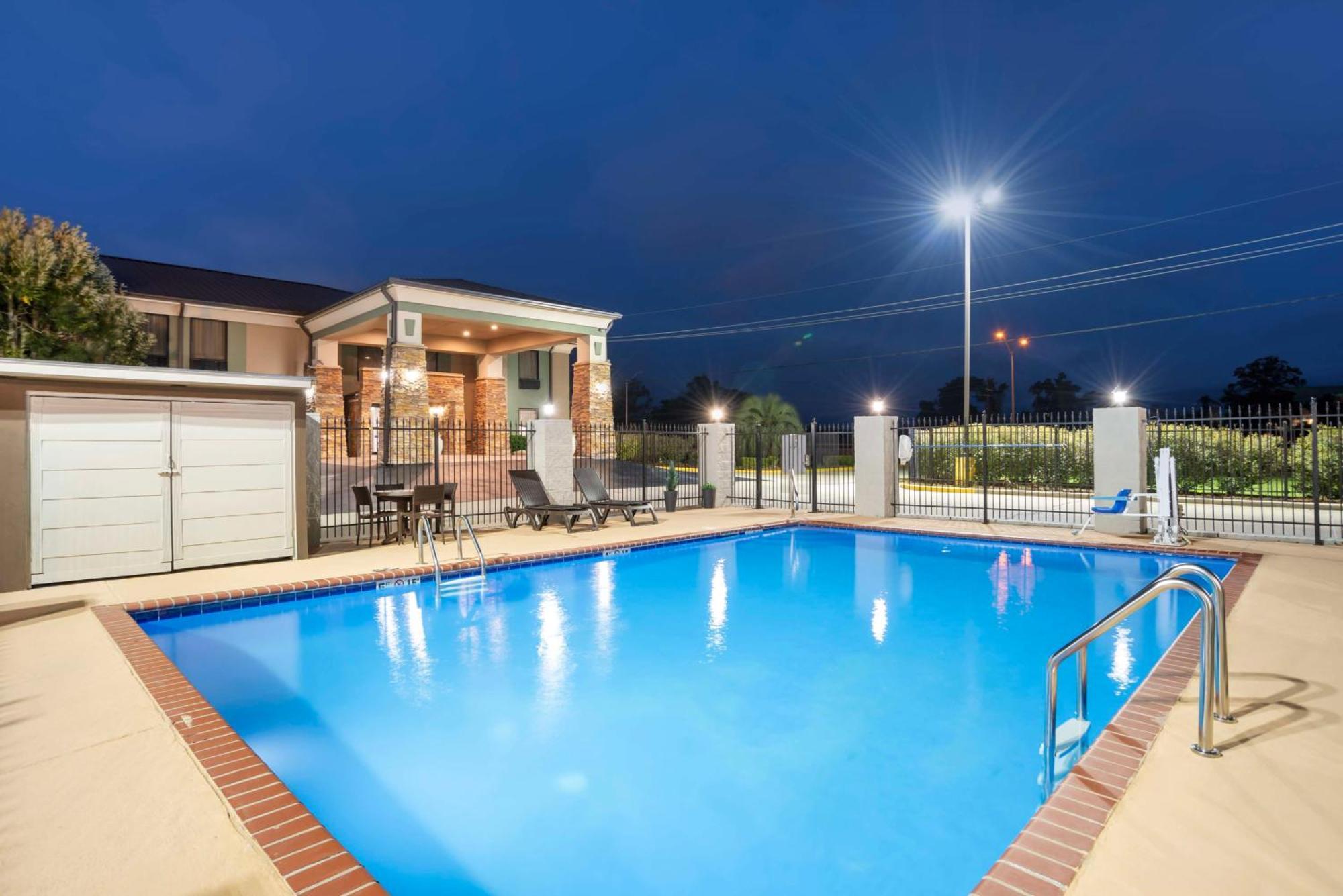 Best Western Bayou Inn Westwego Dış mekan fotoğraf
